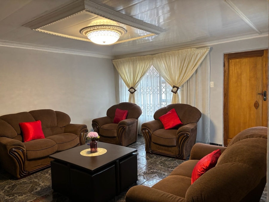 3 Bedroom Property for Sale in Mogwase North West